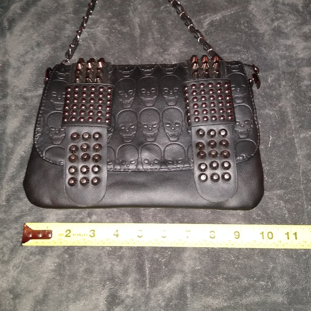 Small skull bag